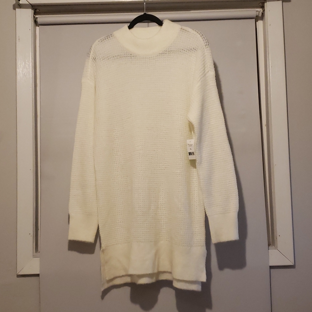 NWT white sweater tunic